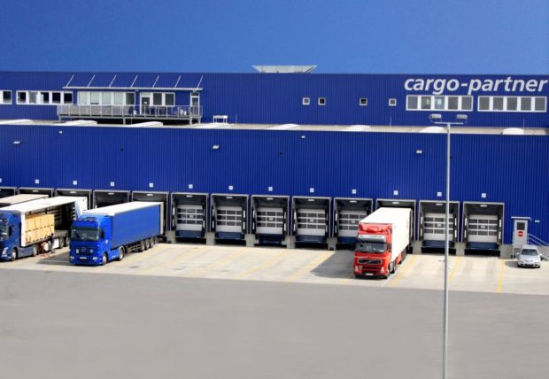 cargo-partner postaví logistické centrum z dreva