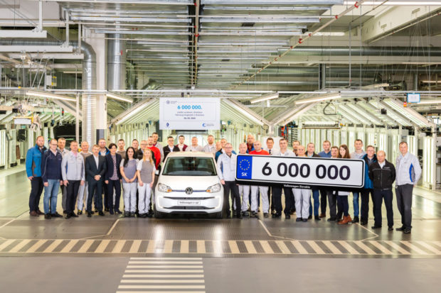 Volkswagen Slovakia vyrobil 6-miliónte vozidlo