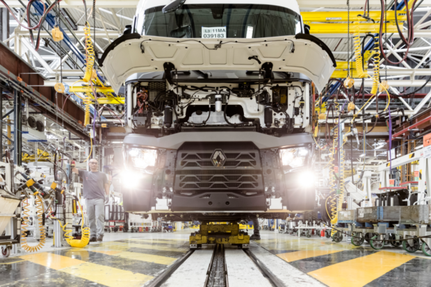 Renault Trucks pripravuje postupné obnovenie výroby