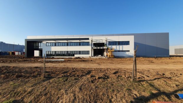 Objemy investícií v strednej a východnej Európe vzrástli v prvej polovici roka 2020 medziročne o 7%