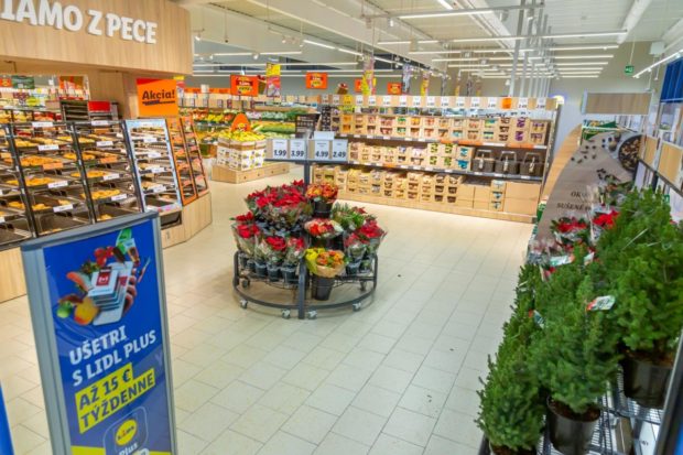 Najlepším daňovníkom roka je aj naďalej Lidl