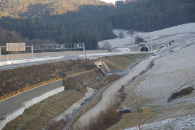 Výstavba tunela Višňové bude pokračovať