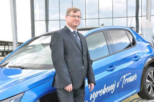 Výroba v trnavskej automobilke sa rozbieha, jej tržby narástli o 14%
