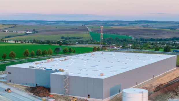 RÖHLIG SUUS Logistics otvára prvý zahraničný sklad v Českej republike