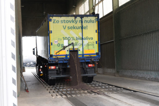 Slovensko znižuje závislosť na dovoze ropy, pomáhajú domáce biopalivá 