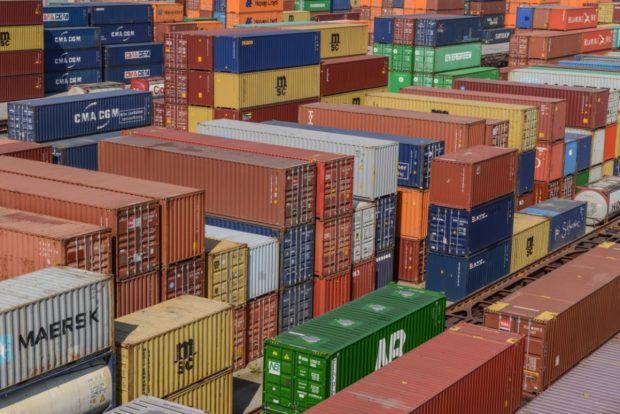 Riešenia LCL prepráv pre zásielky z Ázie s cargo-partner