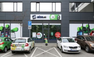 Alza aj vďaka výdajným boxom otvára prvú nonstop predajňu na Slovensku