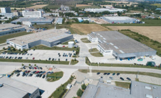 Priemyselný park vo Vrábľoch rozširuje výrobno-skladové kapacity
