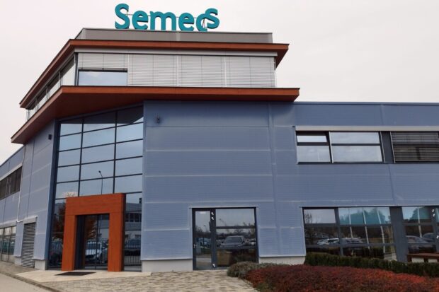 V spoločnosti Semecs zvyšujú efektivitu skladovania už štyri automatizované zakladače Modula