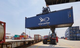 cargo-partner spája Európu a Áziu intermodálnou železničnou dopravou