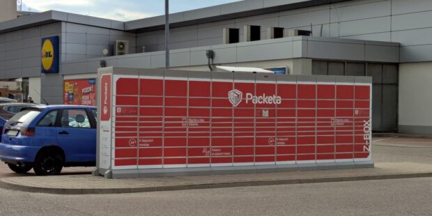 Pri predajniach Lidl po celom Slovensku pribúdajú samoobslužné boxy od Packety