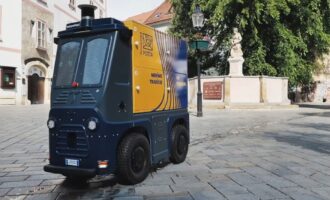 Slovenská pošta začne v Bratislave testovať autonómne doručovanie zásielok